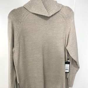 Rustling brown tunic